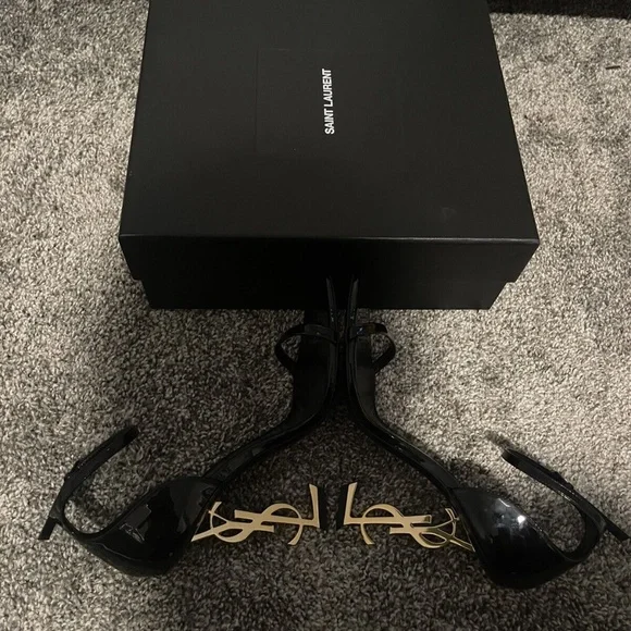 YVES SAINT LAURENT BLACK OPYUM 110 HEEL ANKLE STRAP IN PATENT LEATHER - Picture 16 of 16